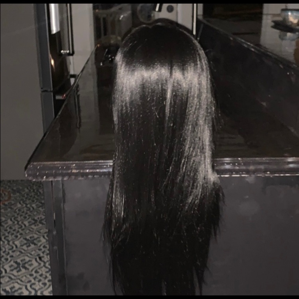 Lace Front Wig - Picture 2 of 2